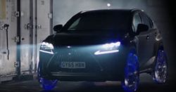 Lexus NX z kołami i oponami z... lodu