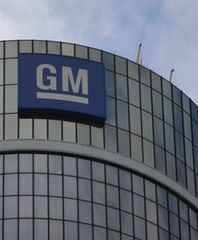 Amerykanie skazani na małe silniki