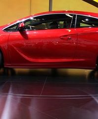 Astra na potężnych kołach - Opel GTC Paris