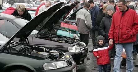 Uwaga na nieaktualne polisy OC w autokomisach