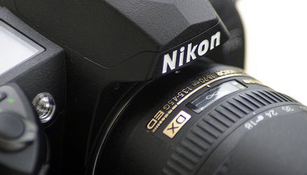 Nikon zwalnia 1 tys. pracowników