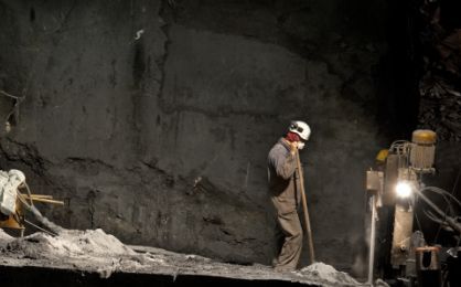 Ile naprawdę zarabiają górnicy?