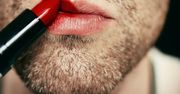 Szminka dla mężczyzny? Nietrafione prezenty od pracodawców