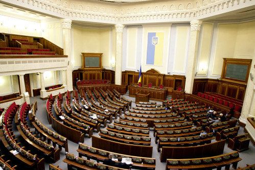 SBU: z Krymu przypuszczono cyberatak na telefony deputowanych