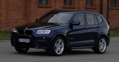 BMW X3 28i X-Drive