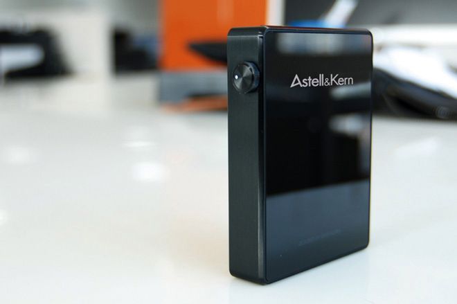 Astell&Kern AK100 - przenośny odtwarzacz muzyczny dla audiofili