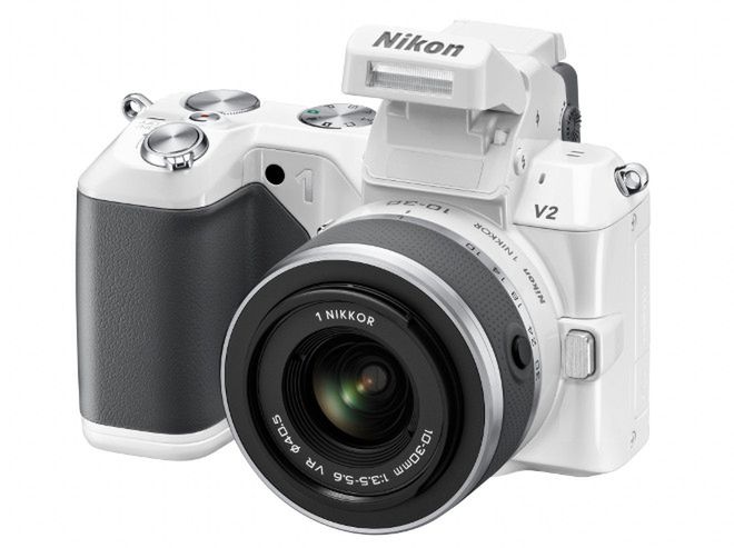 Nikon 1 V2 - nowa generacja aparatów