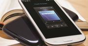 Samsung Galaxy S4: Super AMOLED, 5 cali, Full HD