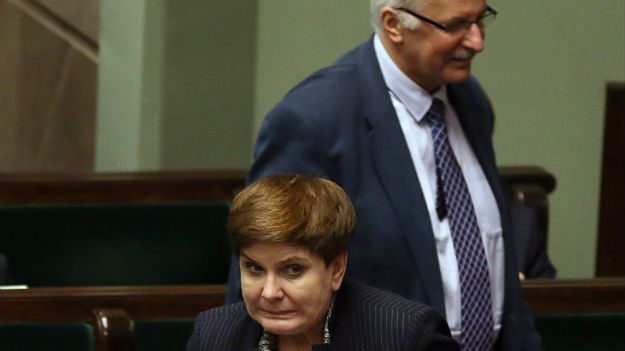 Beata Szydło i Witold Waszczykowski w Sejmie