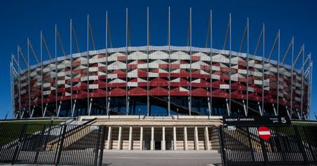 Stadion Narodowy ma trzy lata, a spółka nadal go rozlicza. Pensje po 10 tys. zł