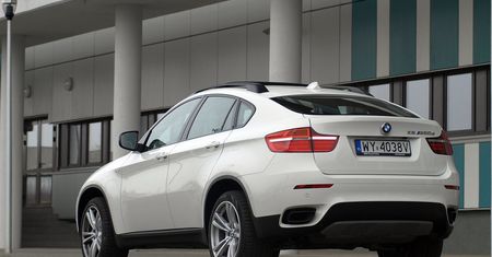 BMW X6 M50d: piękna i bestia