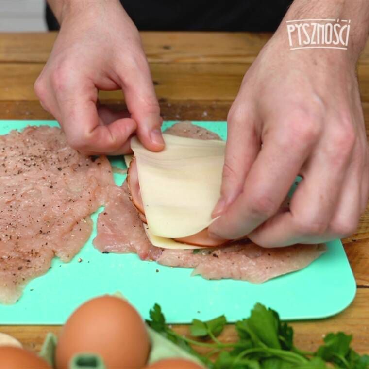 roladki cordon bleu z zakręconymi ziemniakami