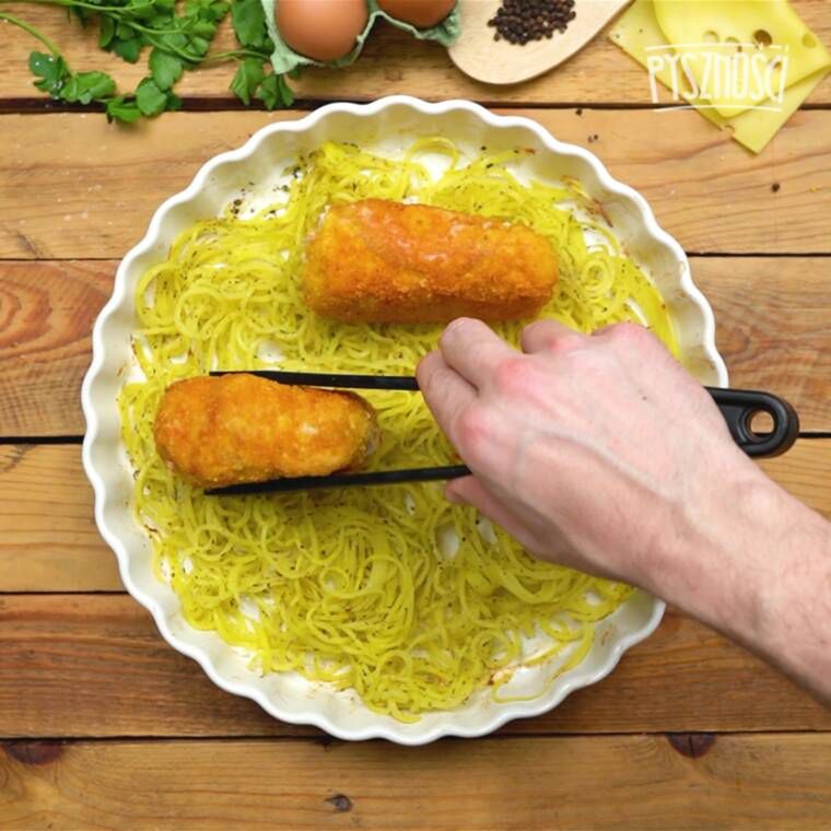 roladki cordon bleu z zakręconymi ziemniakami