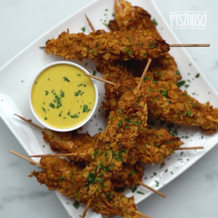 nuggetsy w płatkach kukurydzianych