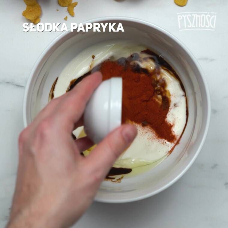 nuggetsy w płatkach kukurydzianych
