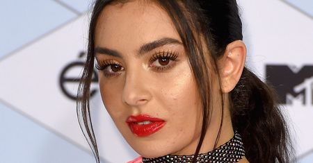 MTV EMA 2016 - Charli XCX z najgorszą stylizacją?