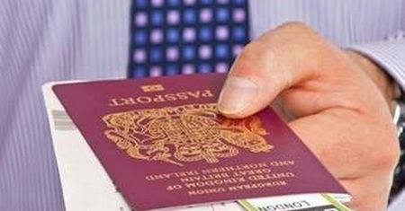 Brexit. Unia znika z paszportów brytyjskich