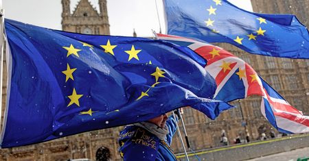 Brexit. Wygrana Johnsona = szybkie i zdecydowane wyjście z Unii