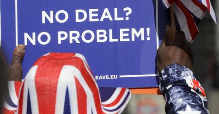 Twardy Brexit. Unia Europejska jest przygotowana na wyjście Wielkiej Brytanii ze Wspólnoty z umową lub bez