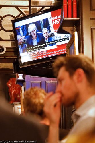 Twardy Brexit bardzo prawdopodobny. "Wrócą cła i kontrole. Polska szczególnie na tym ucierpi"