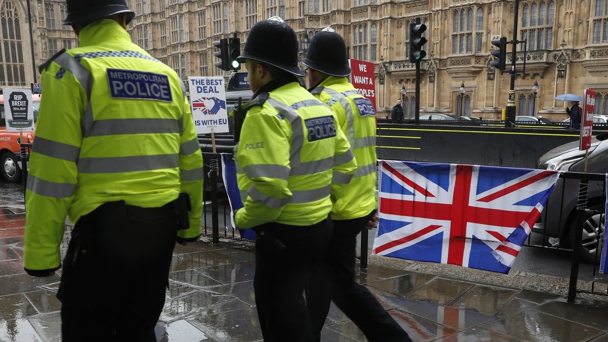 Ci, którzy mają na Wyspach kartotekę, mogą się spodziewać problemów po brexicie. Zwłaszcza "twardym".