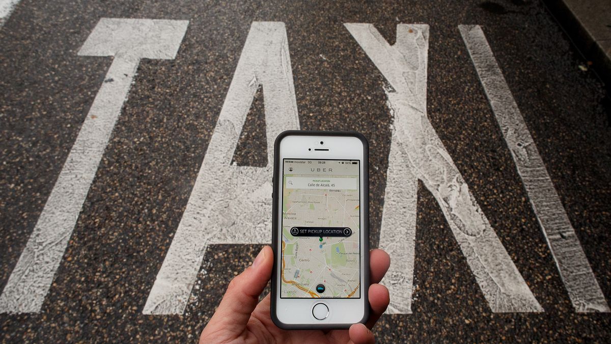 Taxify zmienia nazwę na Bolt. Nowe logo firmy zamierza skoncentrować się na transporcie elektrycznym