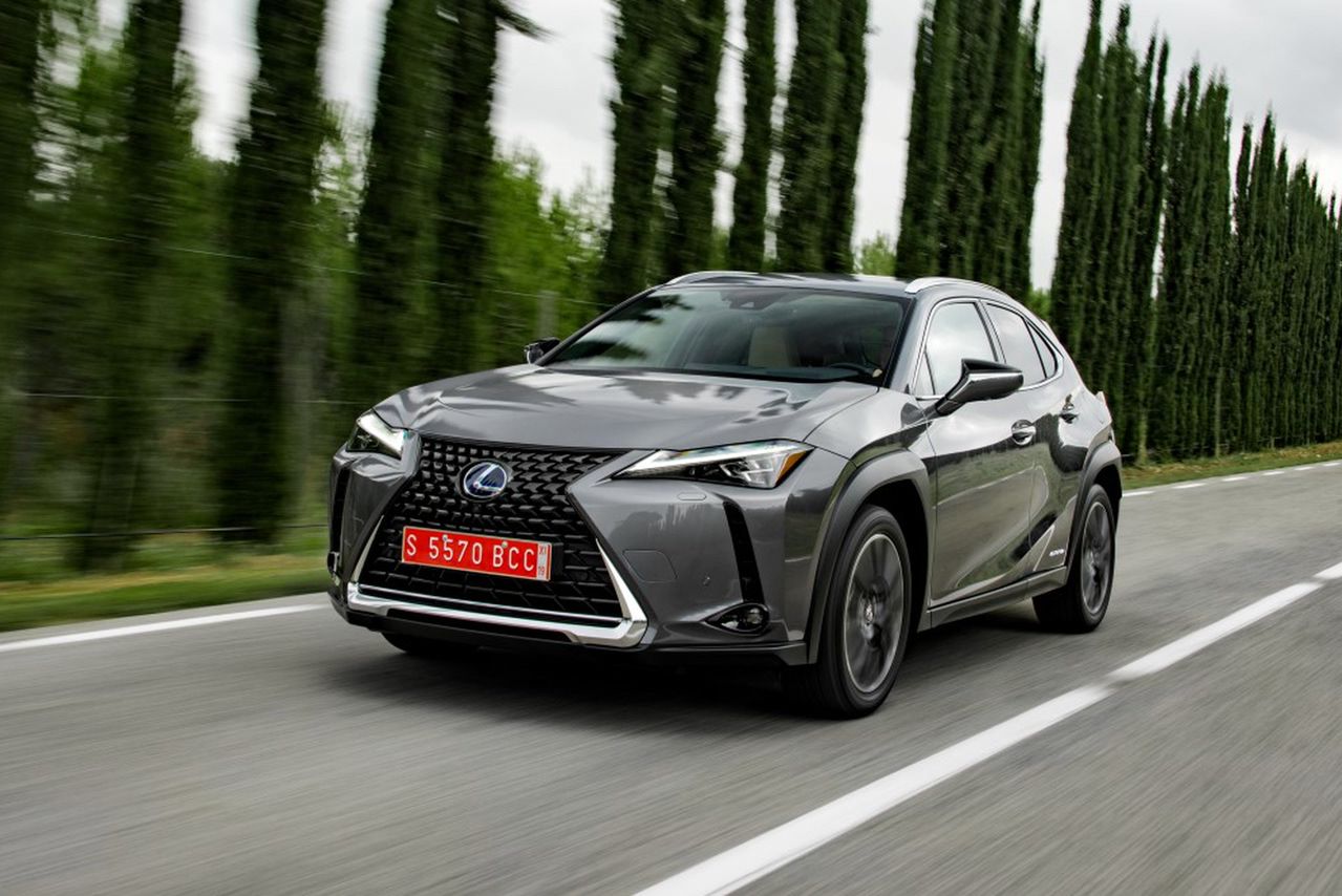 Lexus UX z najwyższymi wynikami w testach zderzeniowych