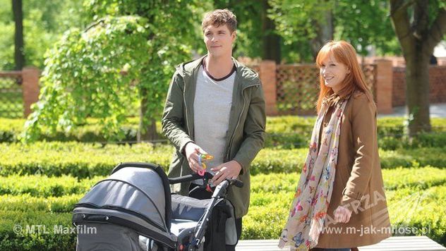 M jak miłość, Mikołaj Roznerski (Marcin Chodakowski), Magdalena Walach (Agnieszka Olszewska)