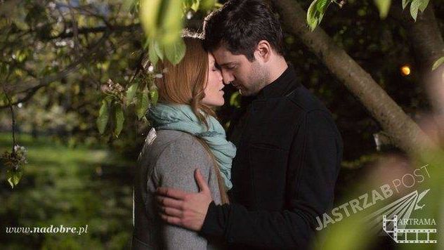 Wiktoria (Katarzyna Dąbrowska), Adam (Grzegorz Daukszewicz) w 604 odcinku ''Na dobre i na złe''
Fotografia: nadobretvp.pl