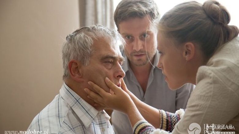 Na dobre i na złe odcinek 617, Przemek Zapała (Marcin Rogacewicz), Ola (Anna Karczmarczyk), Andrzej (Olgierd Łukaszewicz)
