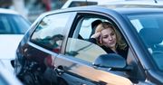 Spędzasz w aucie długie godziny? To może obniżyć iloraz inteligencji
