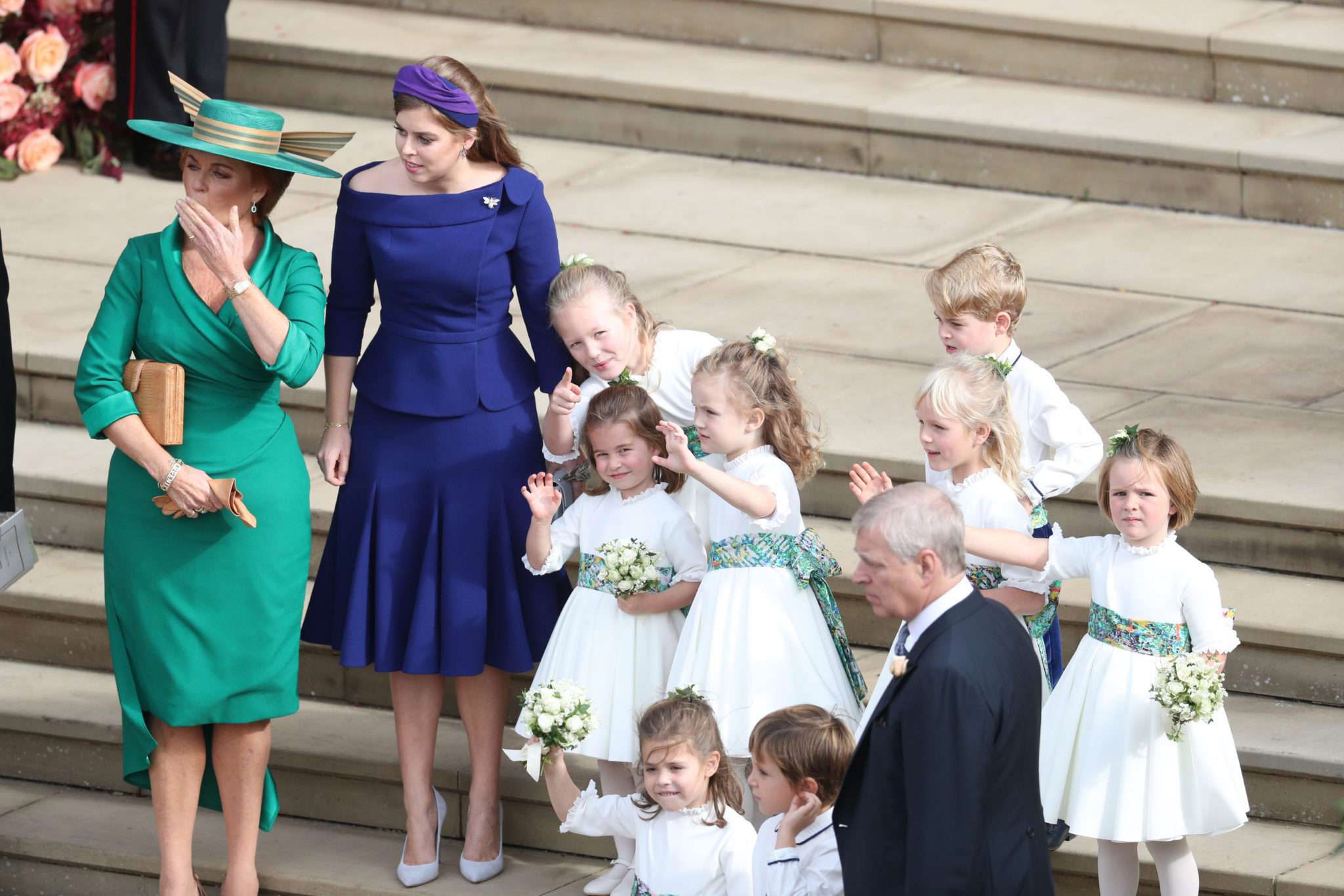 Księżniczka Beatrice na ślubie księżniczki Eugenii
