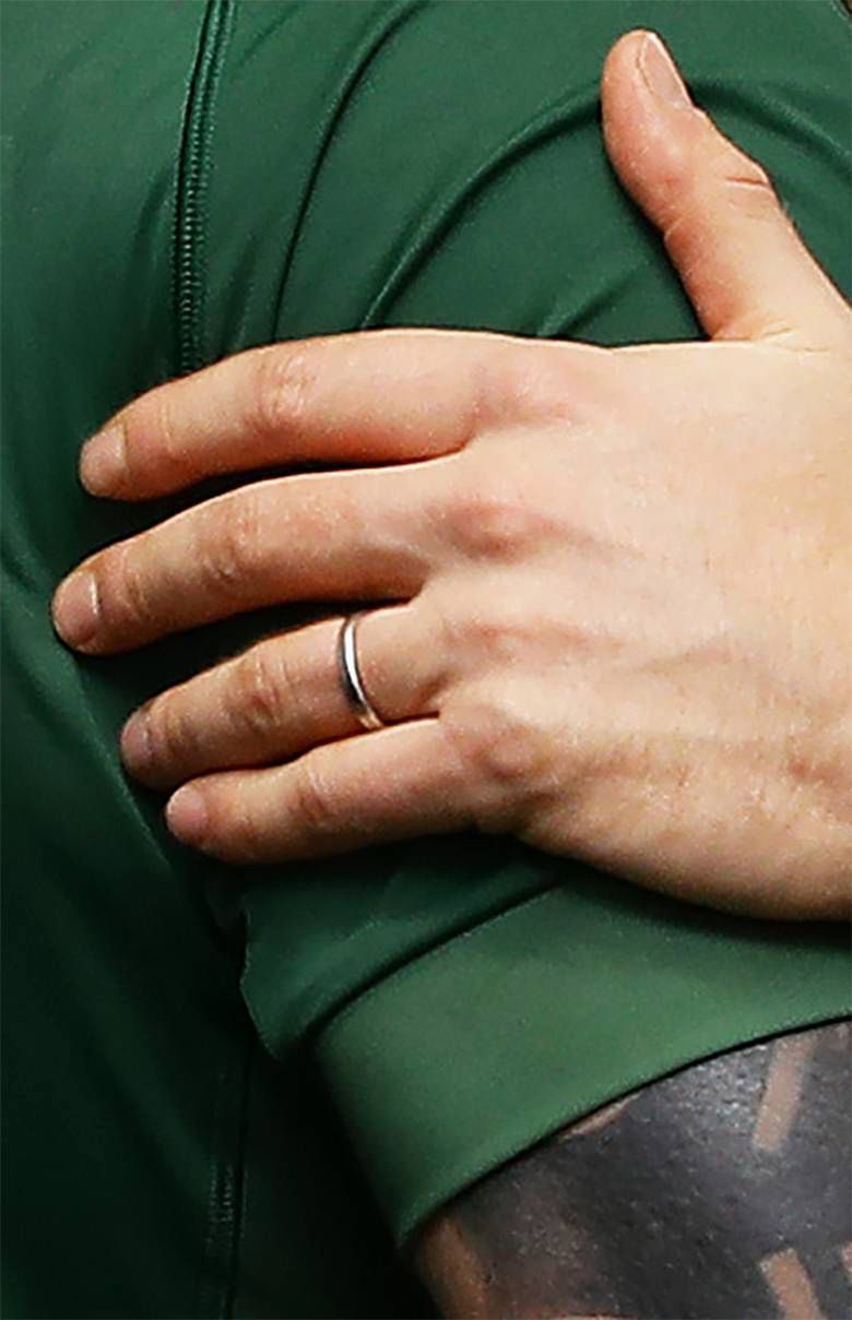 Książę Harry nosi nietypową obrączkę