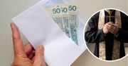 Ile dali księdzu do koperty? Polacy wypowiedzieli się w kwestii kolędy 2023