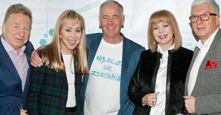 Gwiazdy na konferencji prasowej poświęconej zdrowiu: Izabela Trojanowska, Karol Strasburger, Ewa Kuklińska...