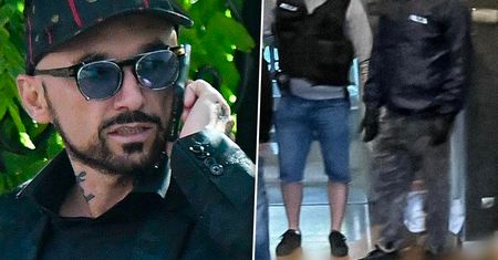 Aktor i scenarzysta filmów Patryka Vegi zatrzymany! Od roku poszukiwano go listem gończym. Przed CBŚP ukrywał się w specjalnej skrytce