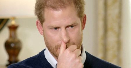 Przyjaciele Harry'ego biją na alarm: "To szaleństwo". Książę ma obsesję na jednym punkcie. O co chodzi?