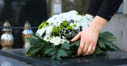 Nie musisz kłaść na grobie plastiku! Tak zrobisz ekologiczny znicz i wieniec