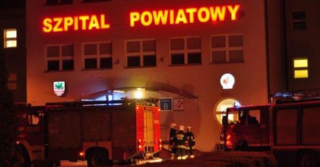 Desperat wszedł na budynek SOR w Garwolinie. Groził, że się zabije
