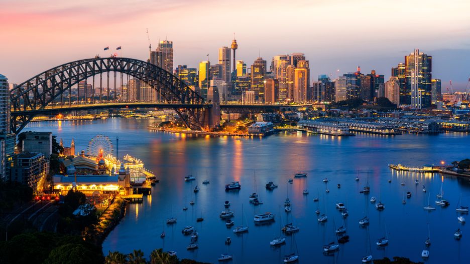 Queensland i Victoria również egzekwują stanowisko w sprawie nieprzyzwoitych słów