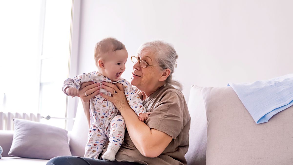 Mama 4 plus: Emerytura dla matek z czwórką dzieci. Program wchodzi w życie już od 1 marca 2019. Sprawdzamy, komu przysługuje.