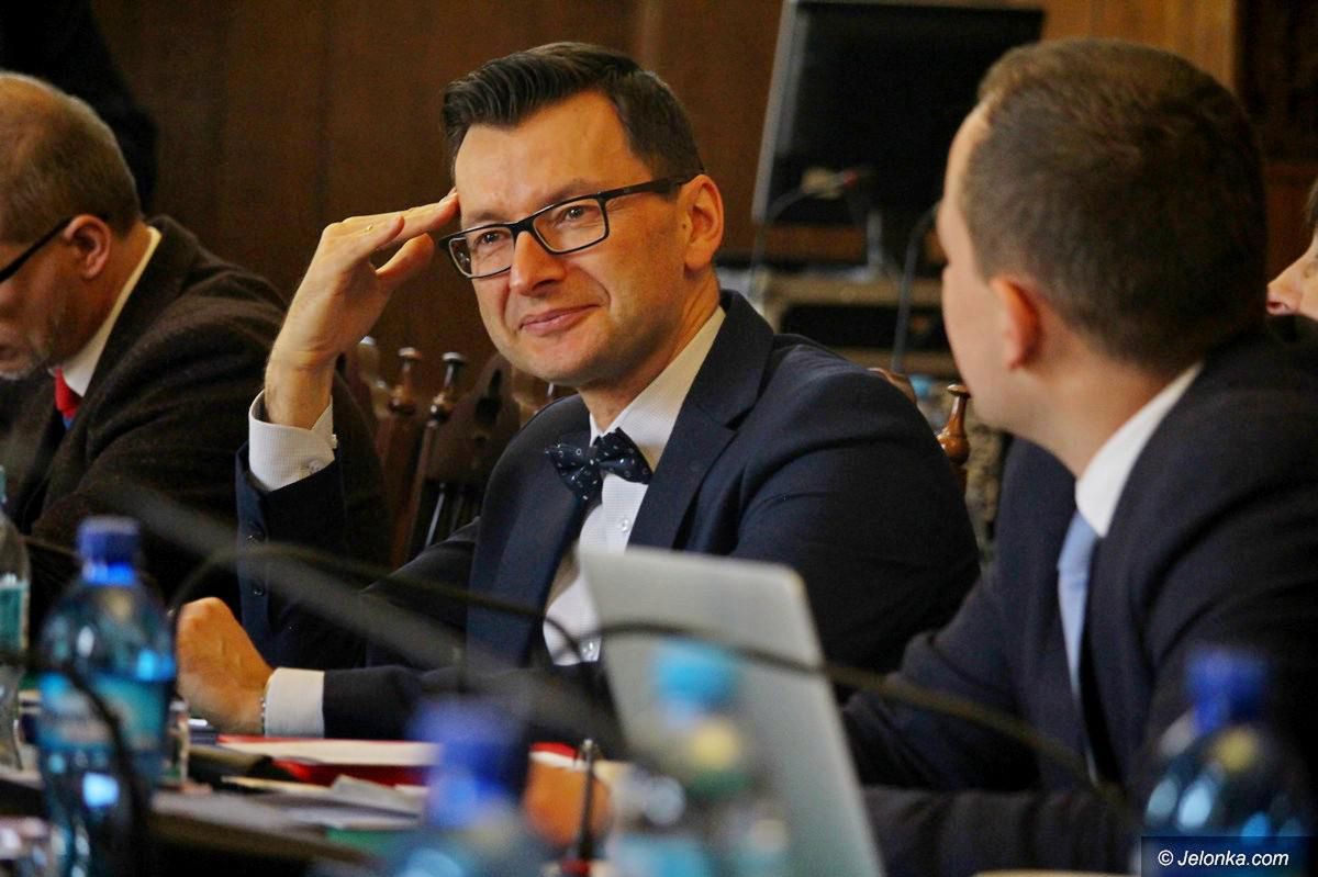 Napisał internautce, żeby wyrzuciła macicę do kibla. Jest reakcja posła PiS