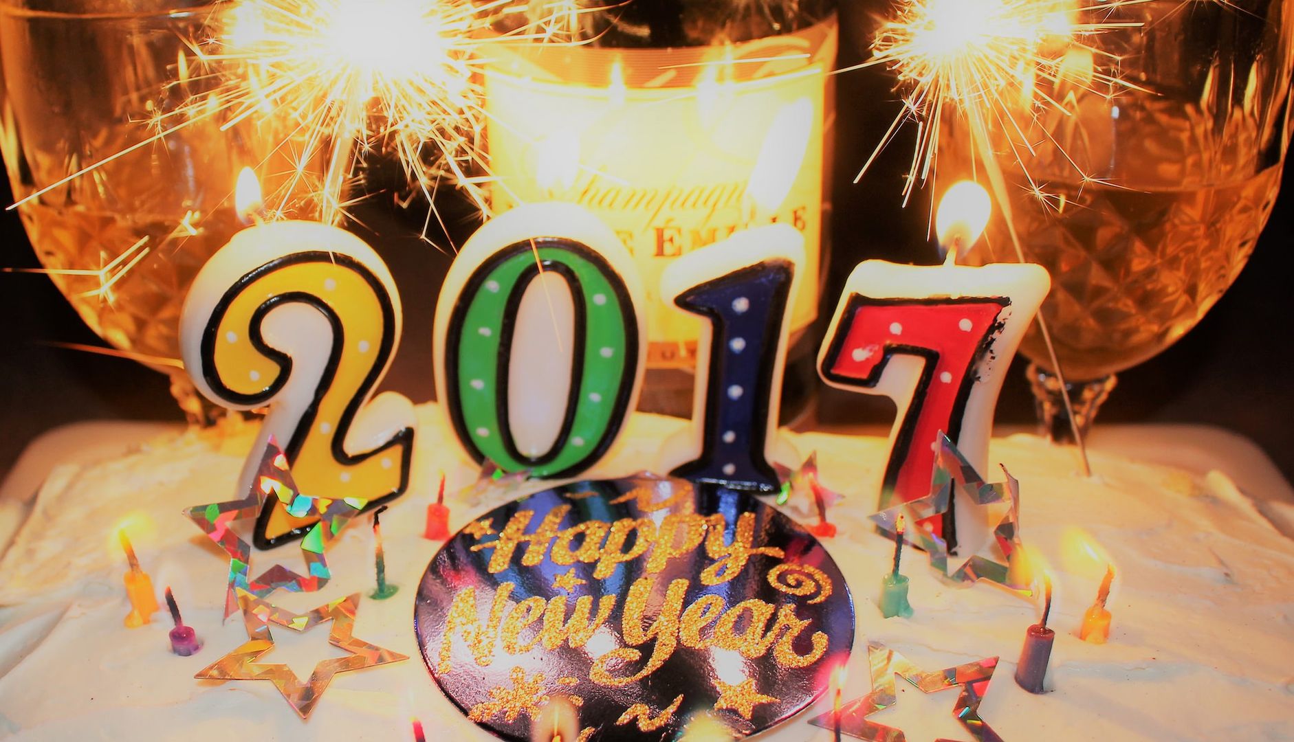 Życzenia noworoczne 2016/2017. Najśmieszniejsze i najbardziej pomysłowe