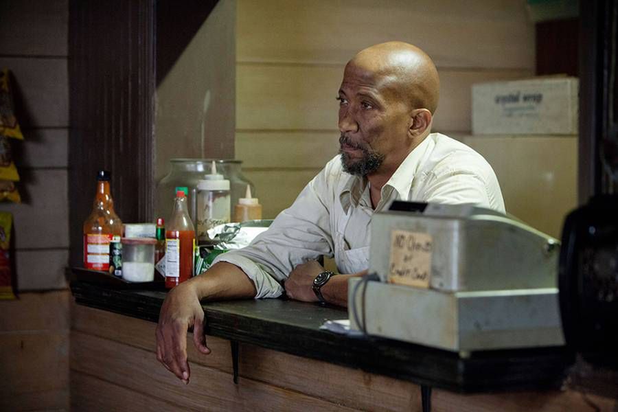 Reg E. Cathey nie żyje
