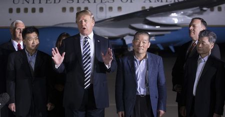 Korea Północna uwolniła trzech amerykańskich więźniów