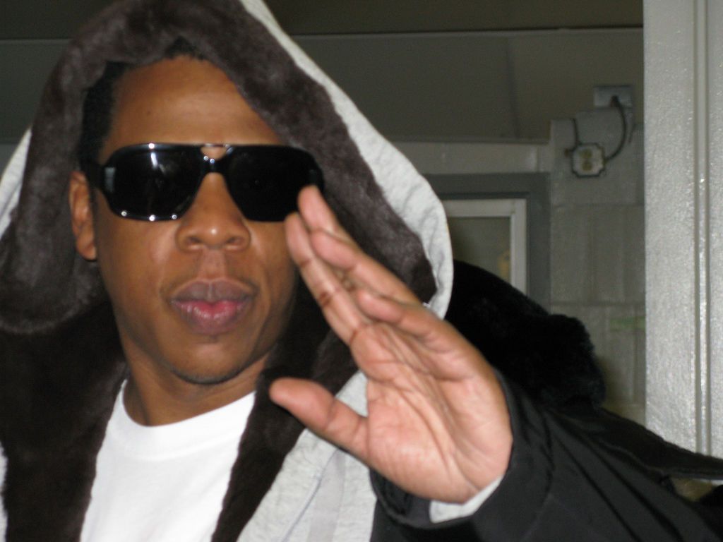 Jay-Z wielkim nieobecnym na gali Songwriters Hall of Fame. Raper towarzyszy Beyonce w szpitalu