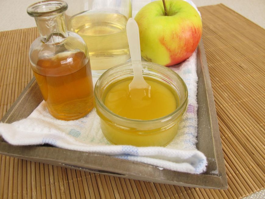 Ocet jabłkowy można stosować również do czyszczenia i w kosmetyce