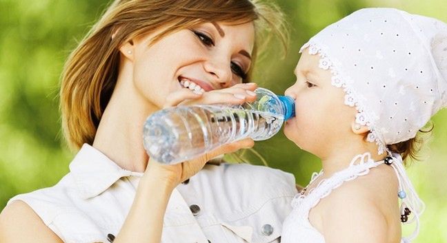 woda w diecie dziecka