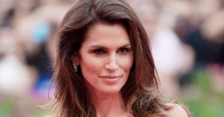 Cindy Crawford: Świat mody jest w rękach konsumentów