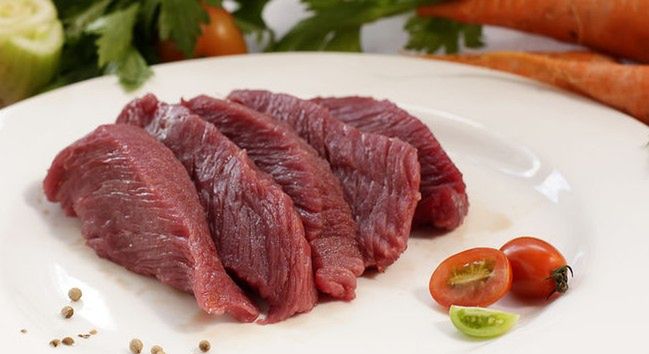 Mięso ze strusia zawiera najwięcej żelaza ze wszystkich rodzajów mięs